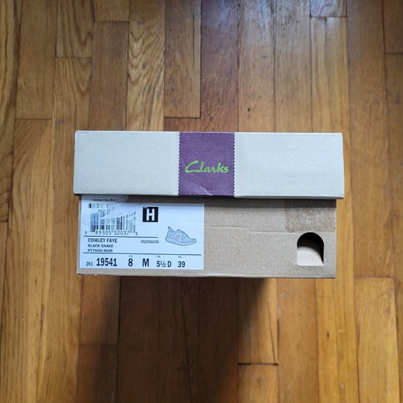 Clarks Crowley Faye Leather Sneaker - Size 8 - EUC - Picture 11 of 12